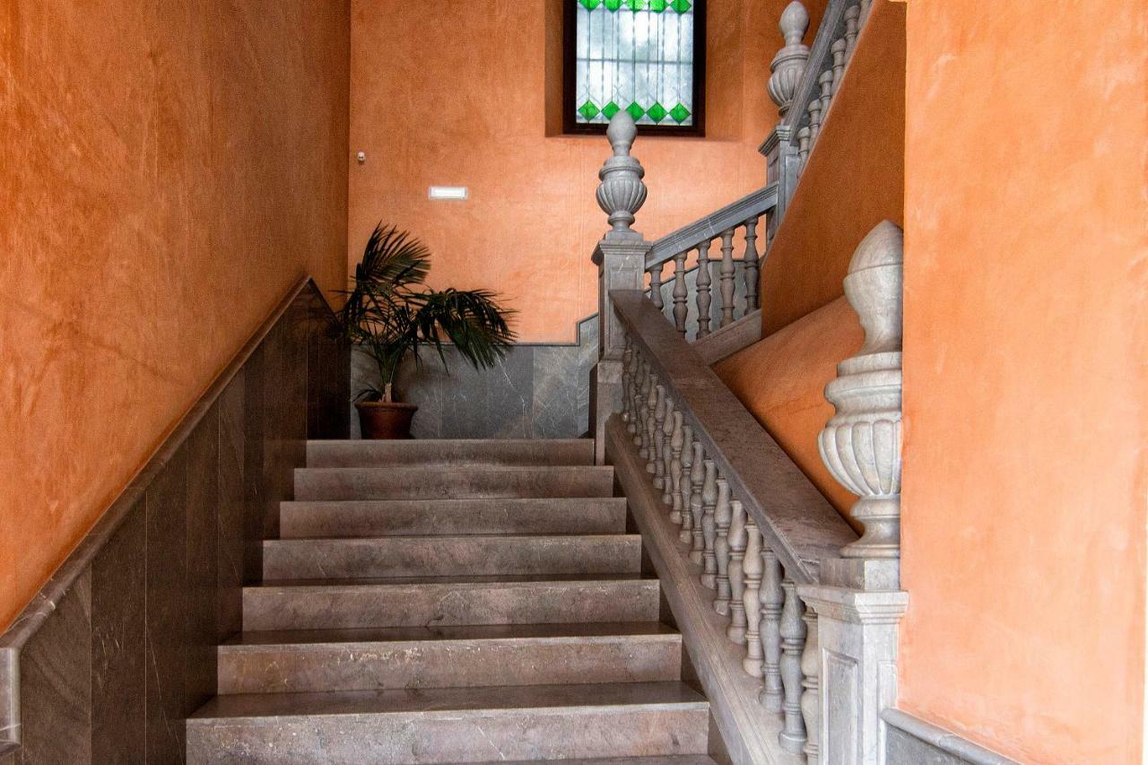 Apartamentos Palacio De Los Jeronimos Granada Esterno foto