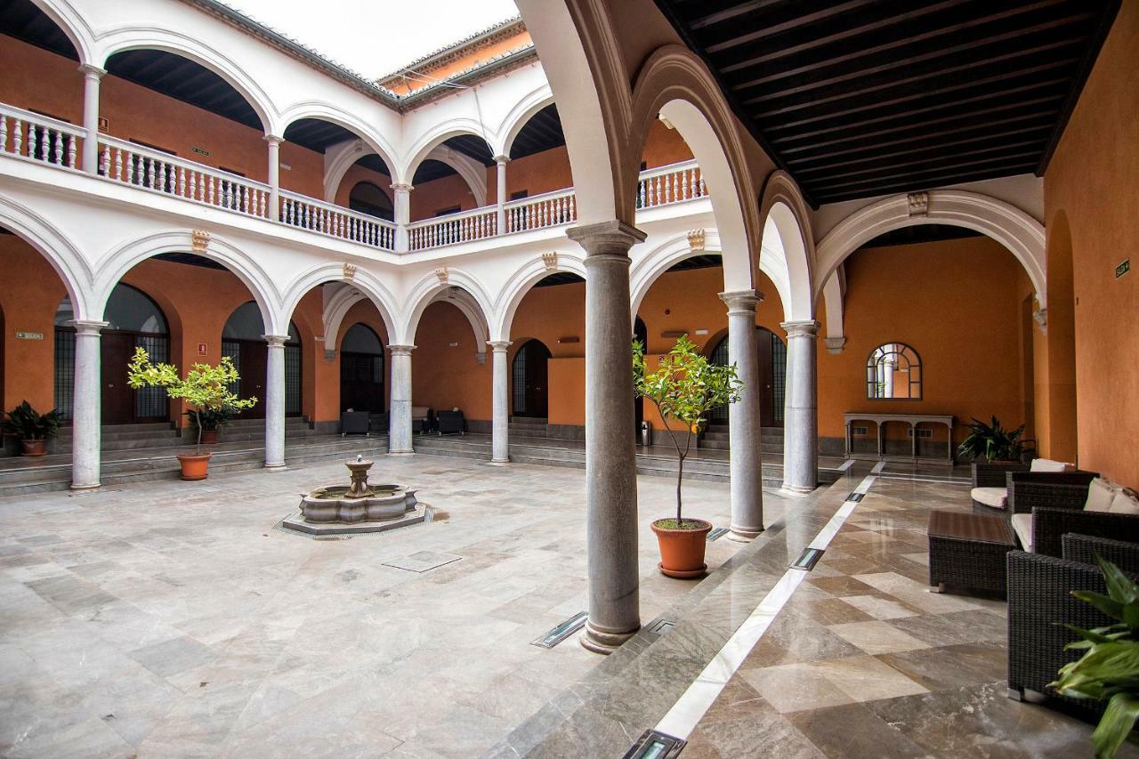 Apartamentos Palacio De Los Jeronimos Granada Esterno foto