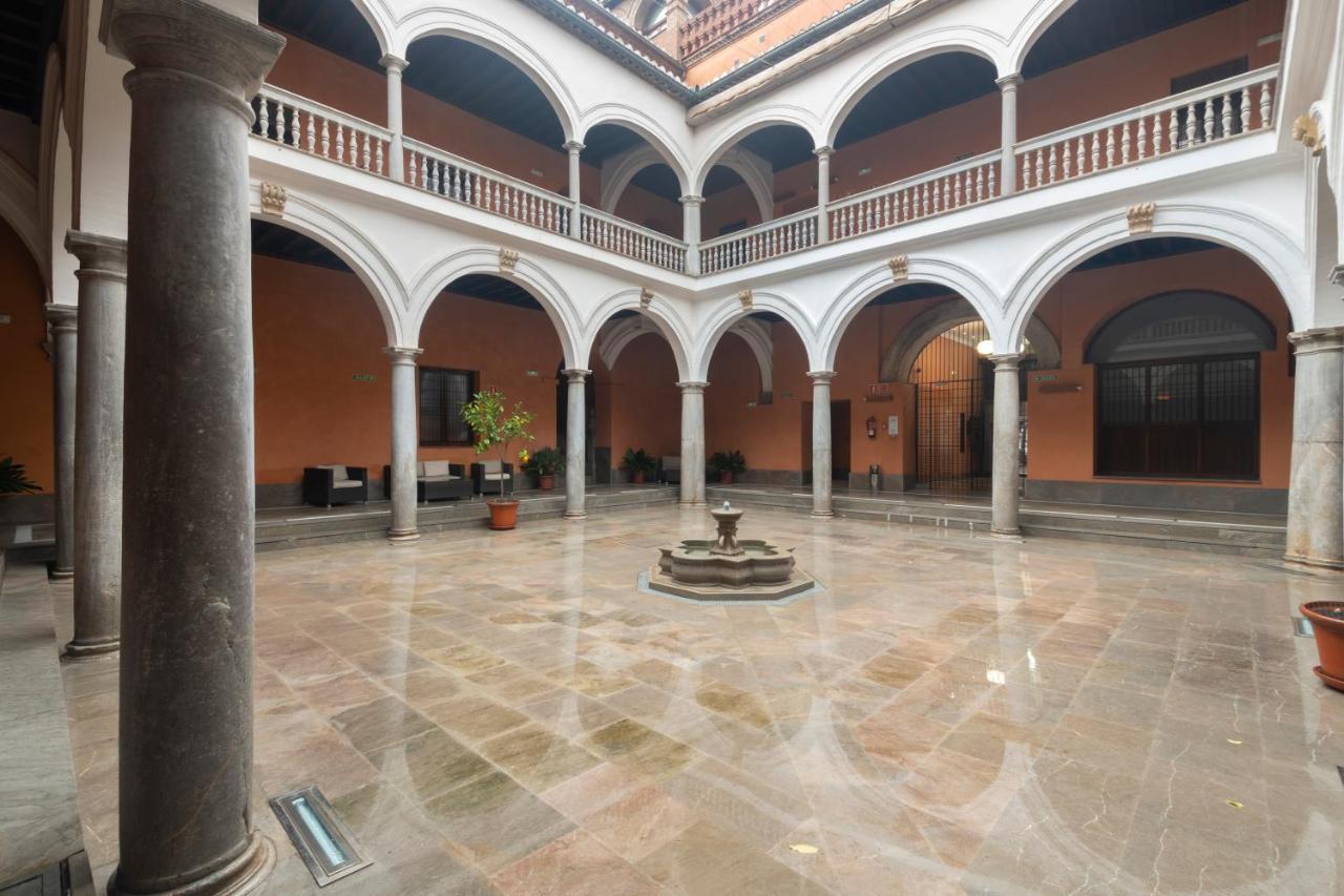 Apartamentos Palacio De Los Jeronimos Granada Esterno foto